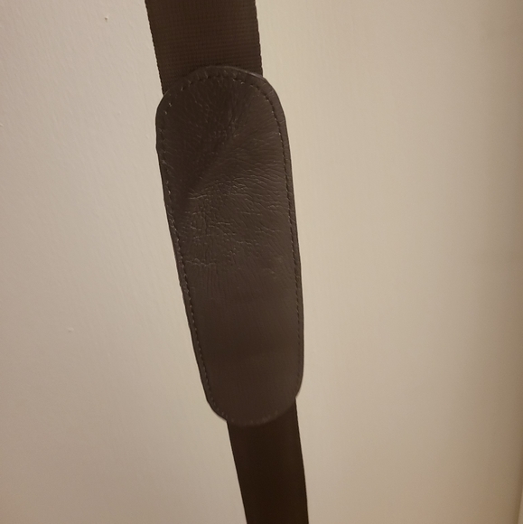 Authentic Louis Vuitton Shoulder Strap - Picture 7 of 9